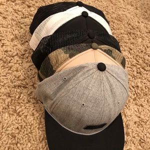 Lot of hats, offer for 1 or multiple